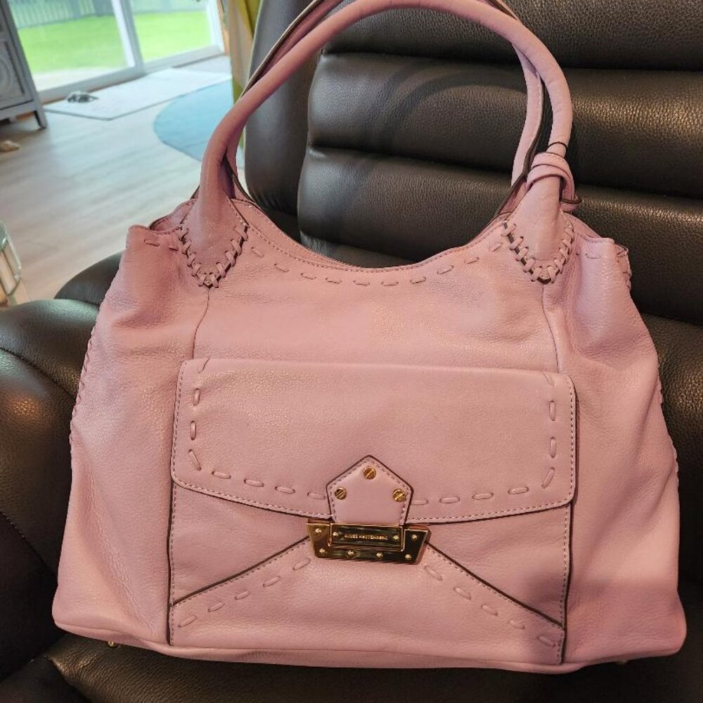 Gorgeous Lavender Aimee Kesenberg handbag/tote